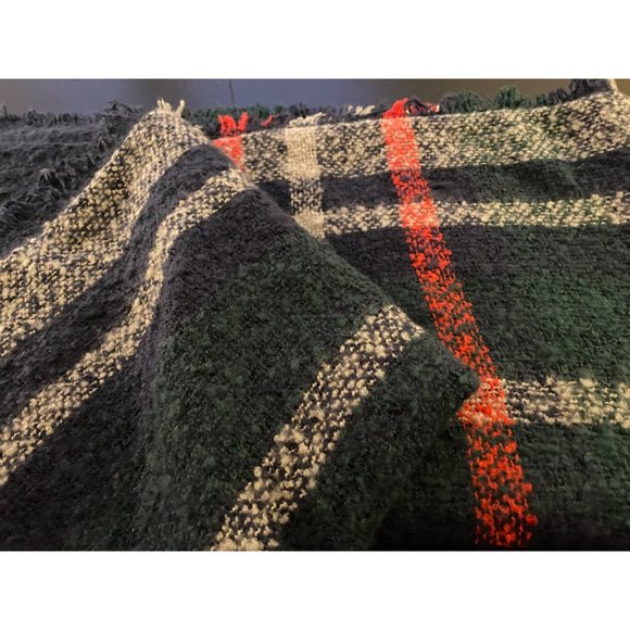 Scottish Tartan Plaid Blanket Wrap Scarf‎ Shawl Women OS Soft Warm Cozy Winter - Picture 3 of 12